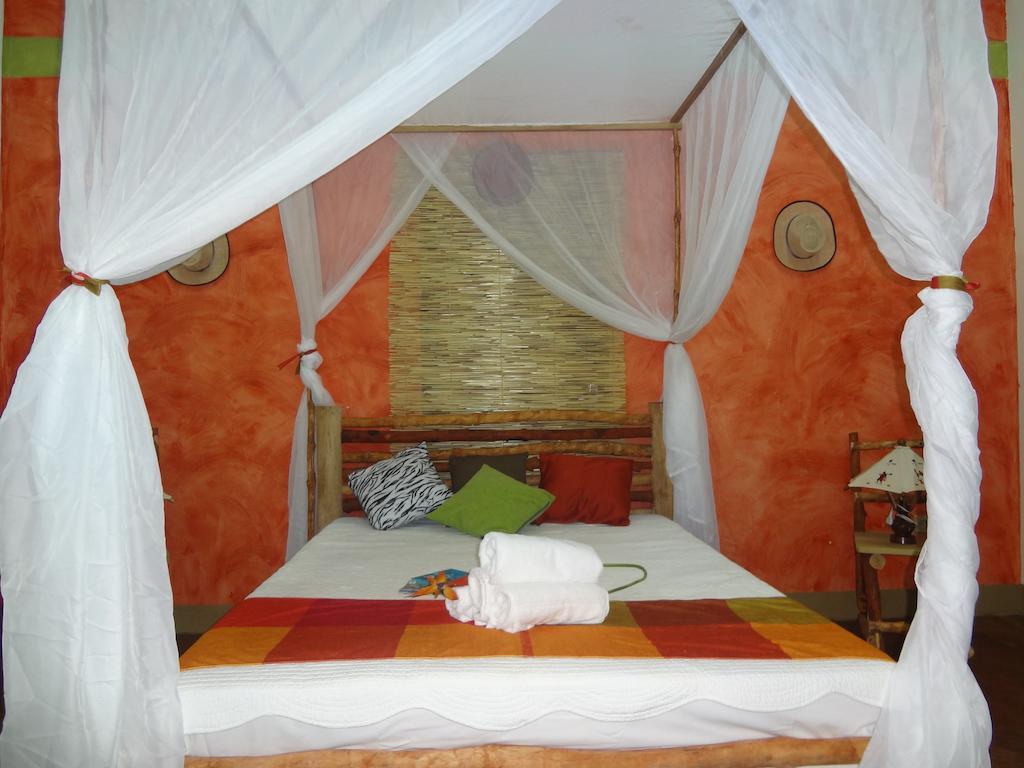 Отель VeryHotel Hell-Ville Номер фото